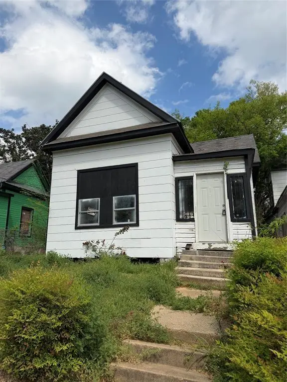 1906 Walnut St