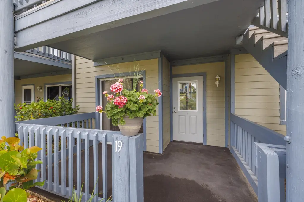 1421 NE 14th Ct Unit Q-19
