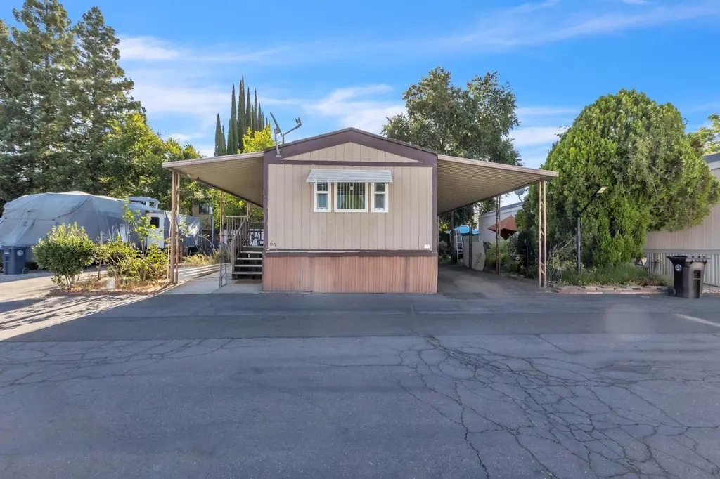 5935 Auburn Blvd #65