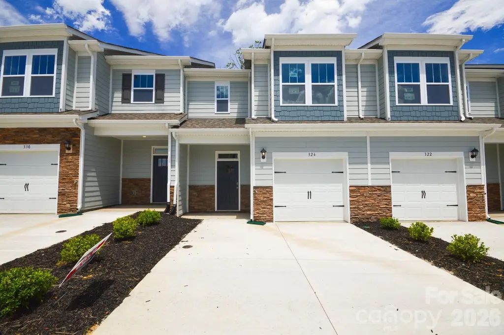 407 Creekview Rd