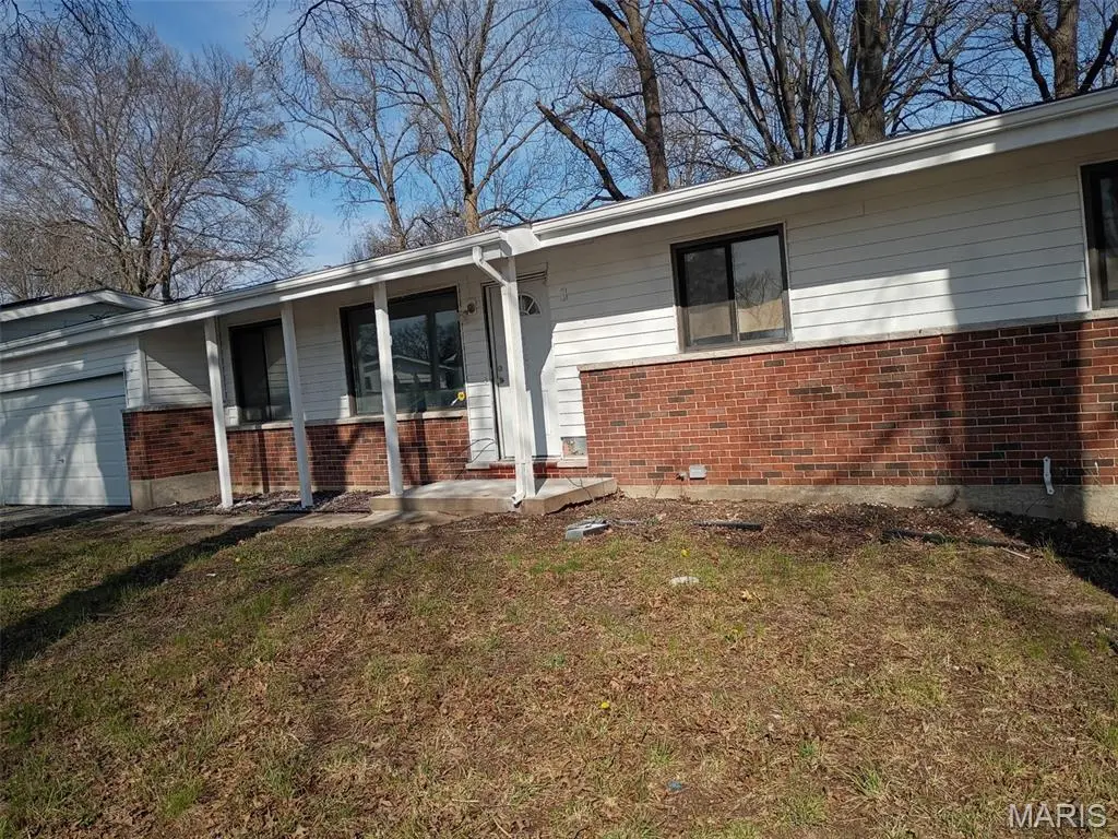 10804 Linnell Dr