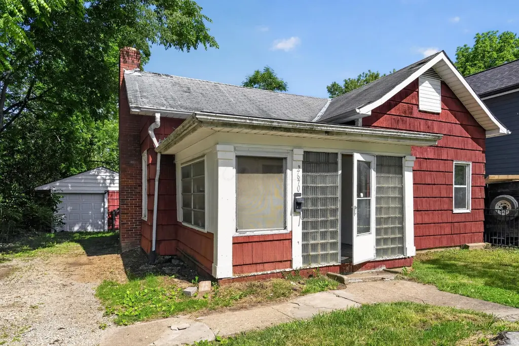 2670 Berrell Ave