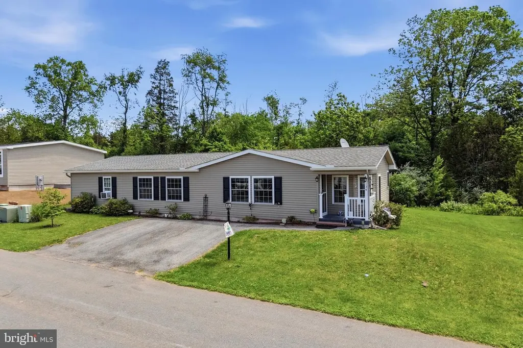 134 Heister Rd