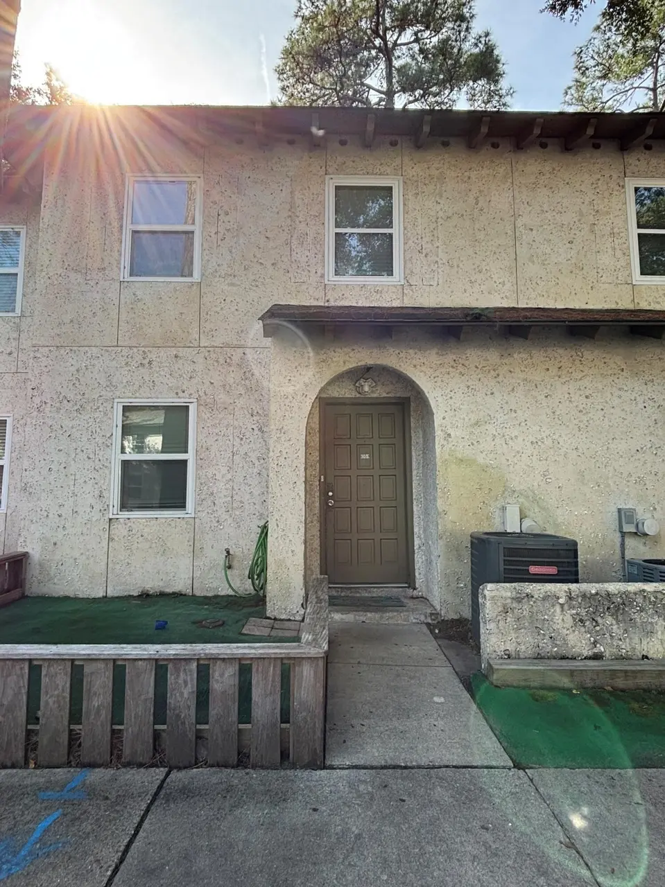 400 William Hilton Pkwy #105