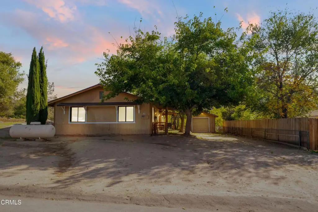 41 Lakeview Dr