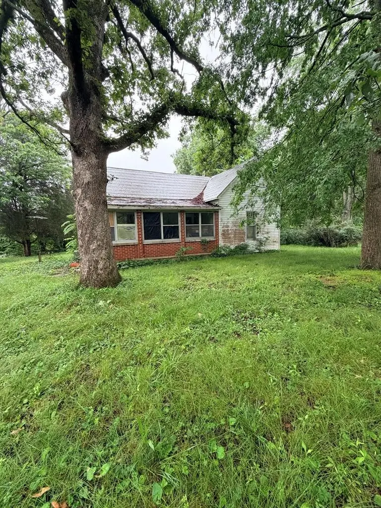6385 Beulah Rd