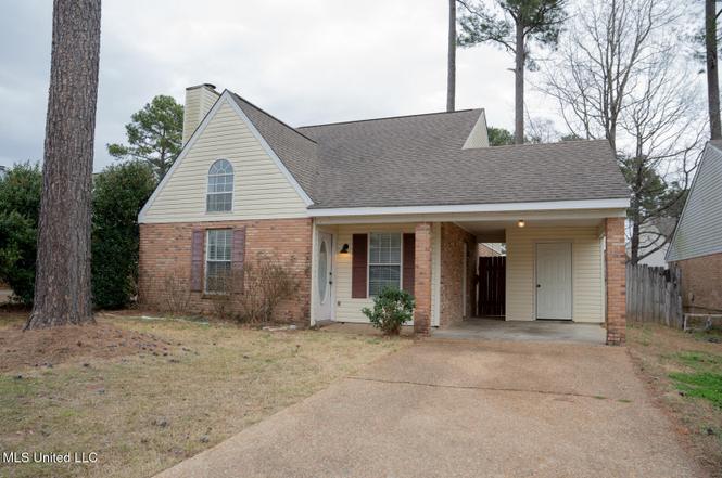 106 Shadow Hill Dr