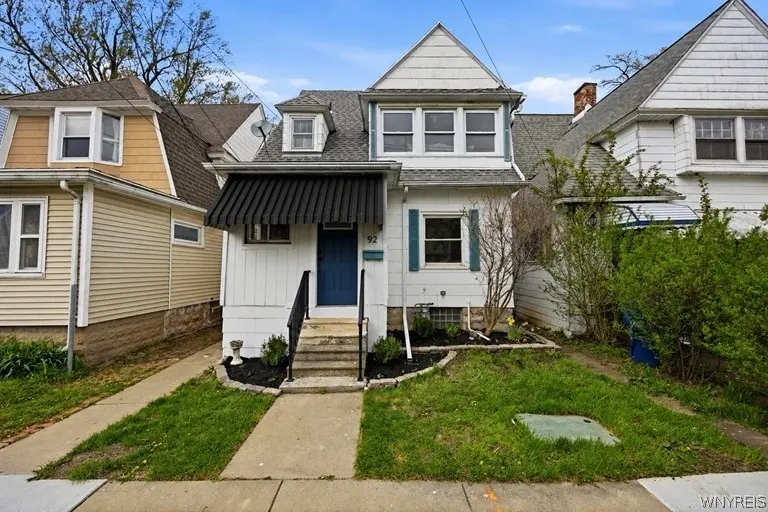 92 Gallatin Ave