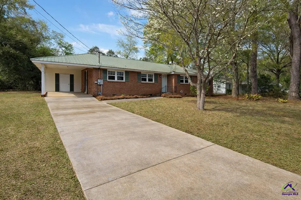 1739 Houston Lake Rd Rd