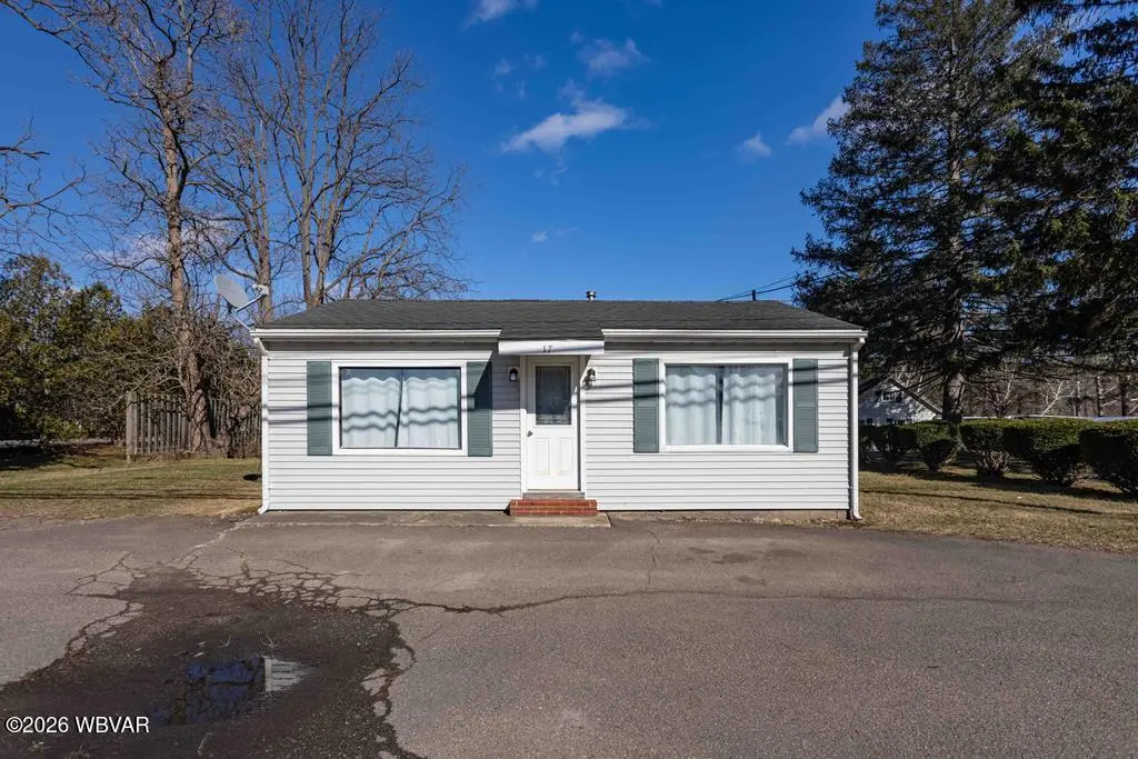 17 Main St