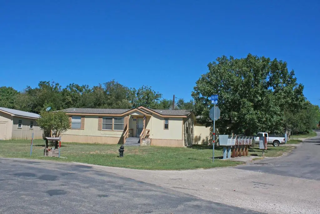 113 S Cedar Dr