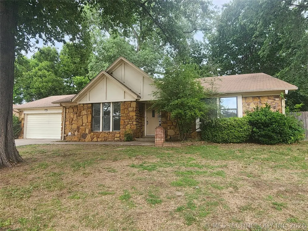 11387 S Date St