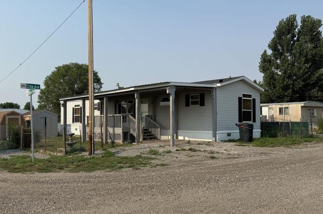 41 Crow Ave