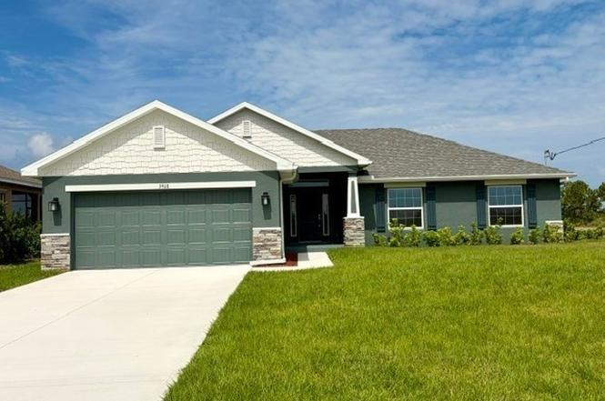 3908 NW 34th Ave