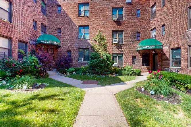 52-21 39th Rd Unit 2A