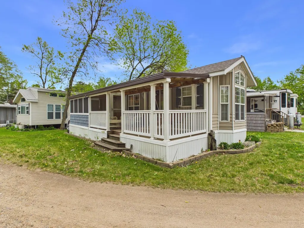 21707 State Highway 22 #22