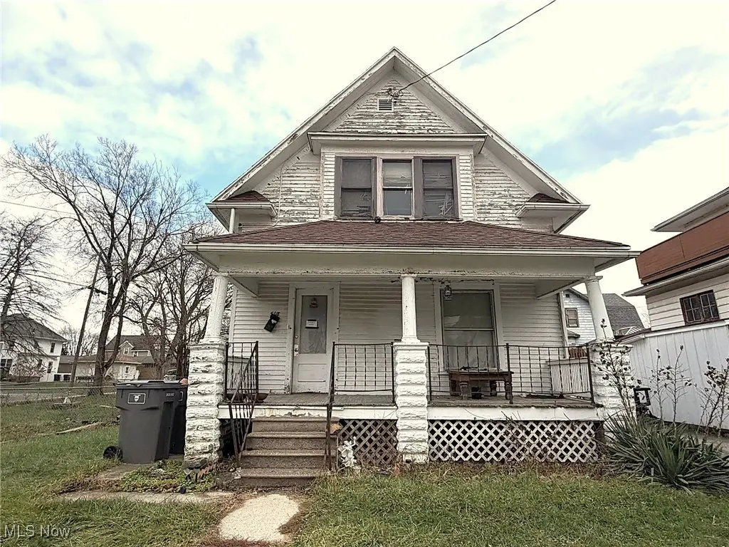 508 N Collett St