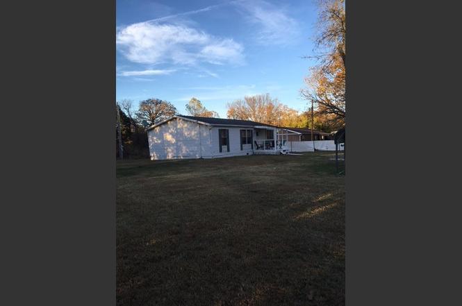 7663 E State Highway 76