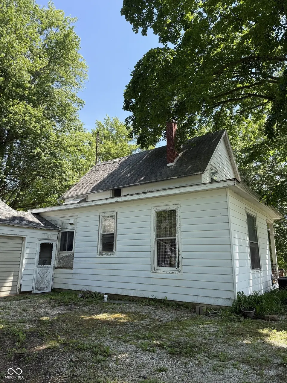 116 S Range St
