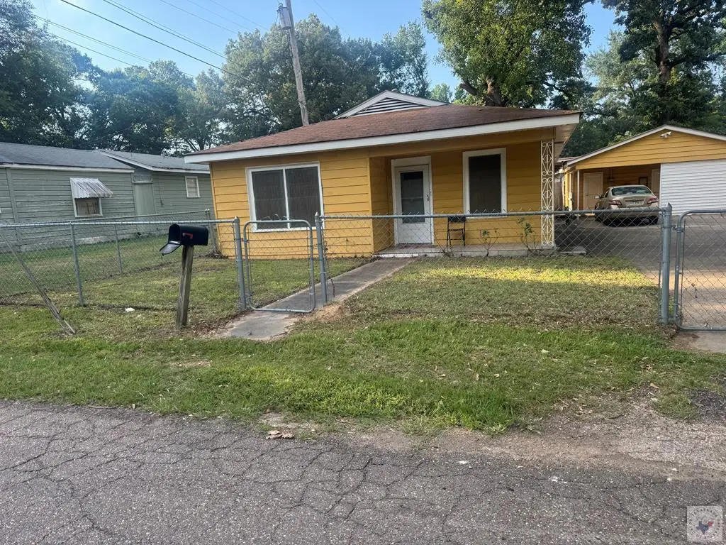 1007 E Short 21st St