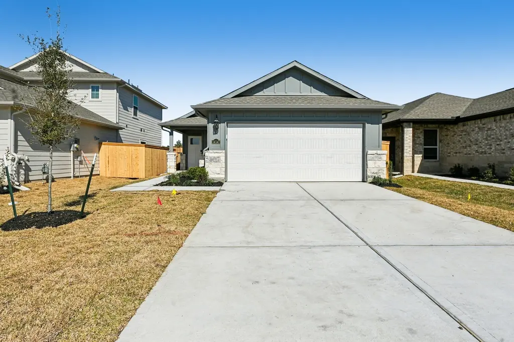 14147 Granger Pointe Ln