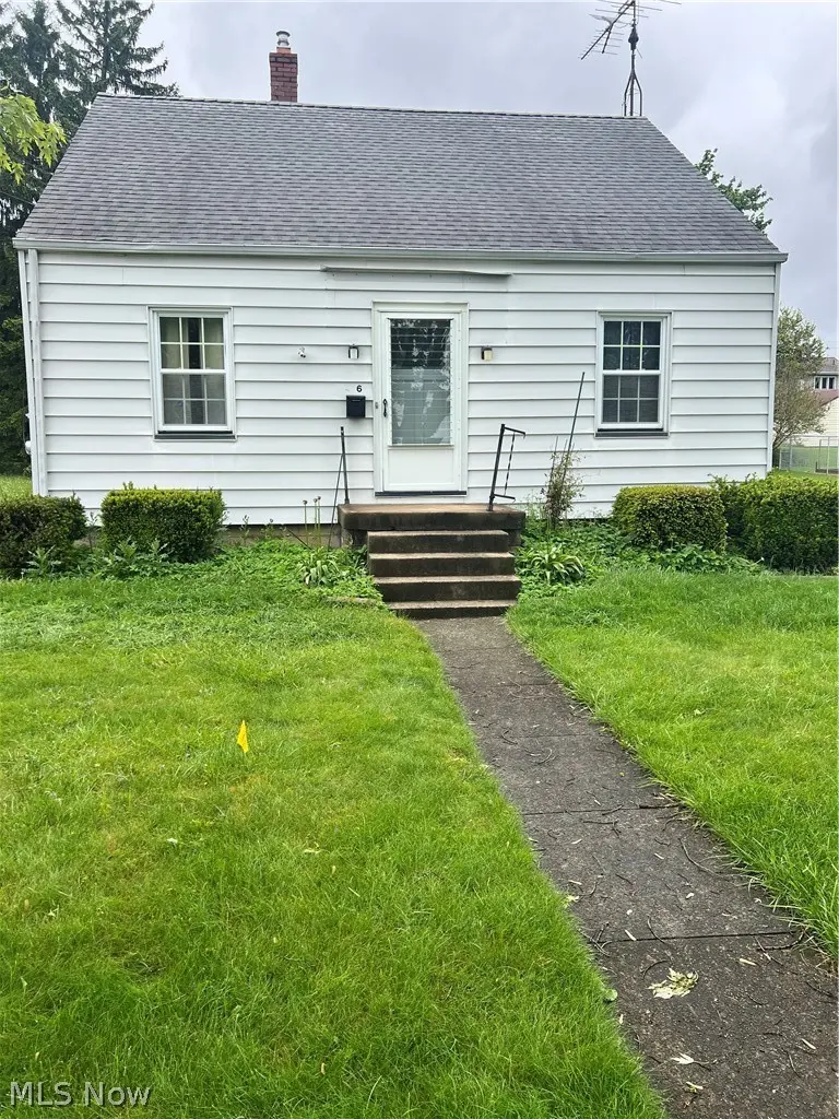 416 Joan Ave