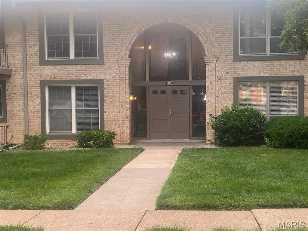 2065 Carefree Ln Unit G