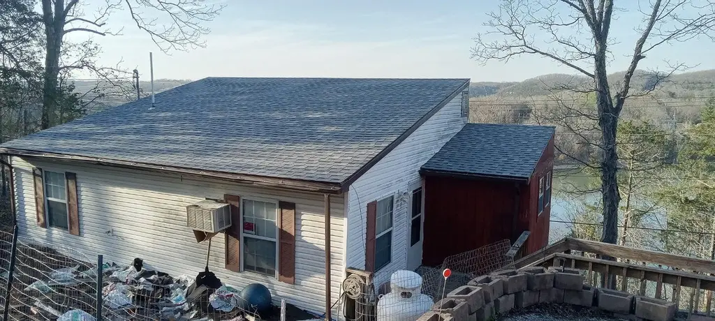 109 Cottage Ln