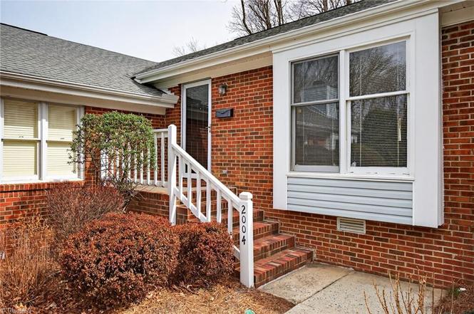 2004 Saddlegate Ct