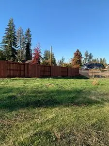 6219 Pinecrest Dr