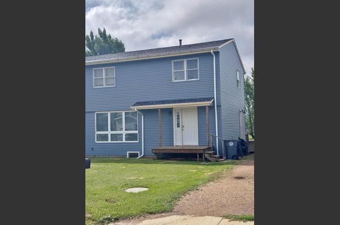 210 Chelsey Dr