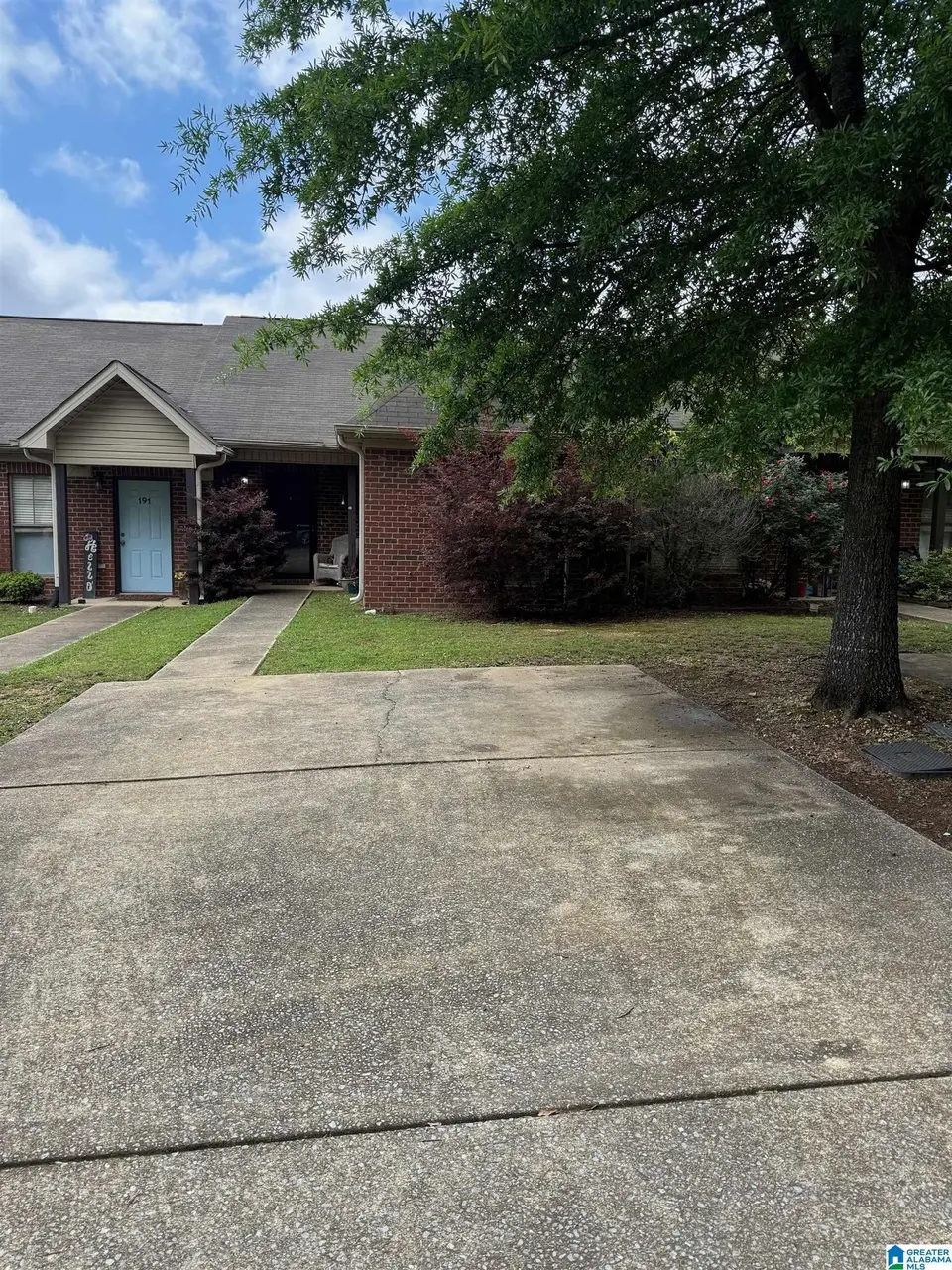 195 Apricot Ln
