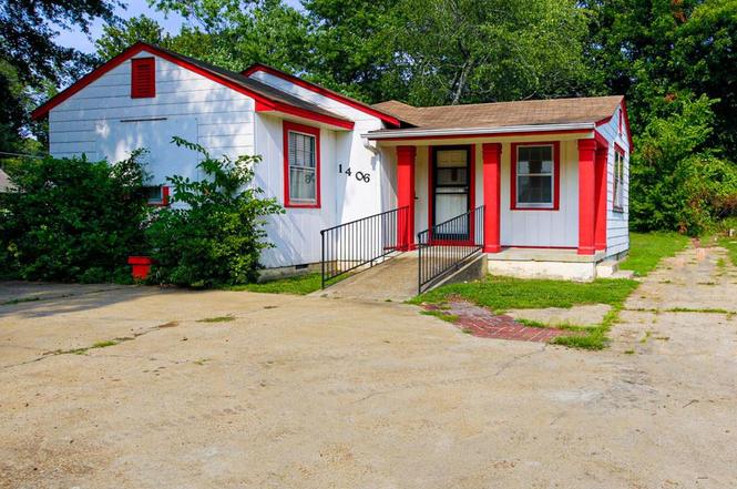 1406 N Washington