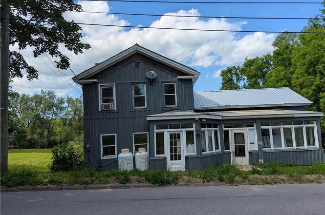 137 West St