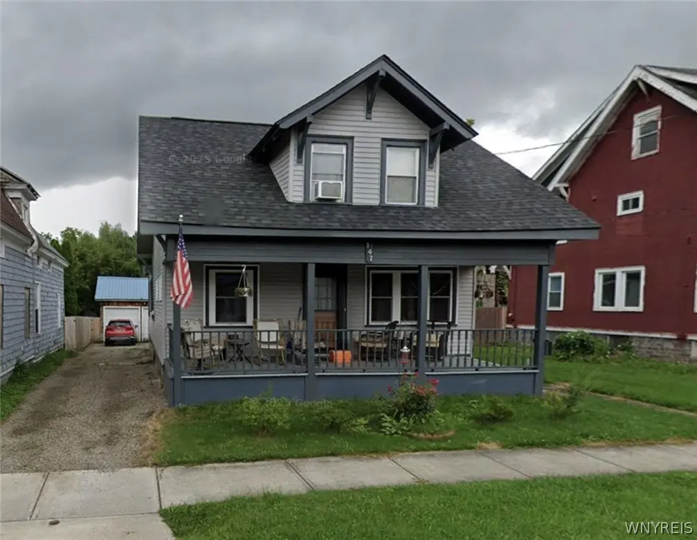 147 Center St
