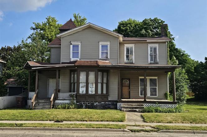 157 Calhoun St