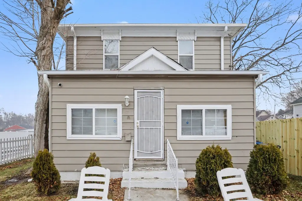 17 Tennyson Ave