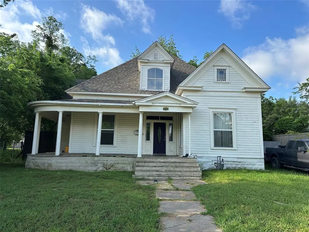 1405 Caddo St