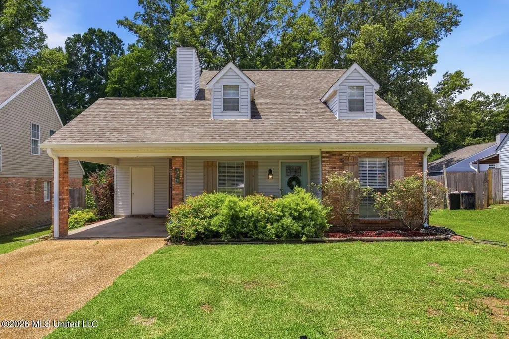 111 Shadow Hill Dr
