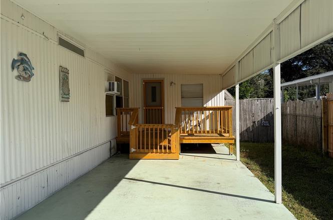 1271 N Arkansas Ter