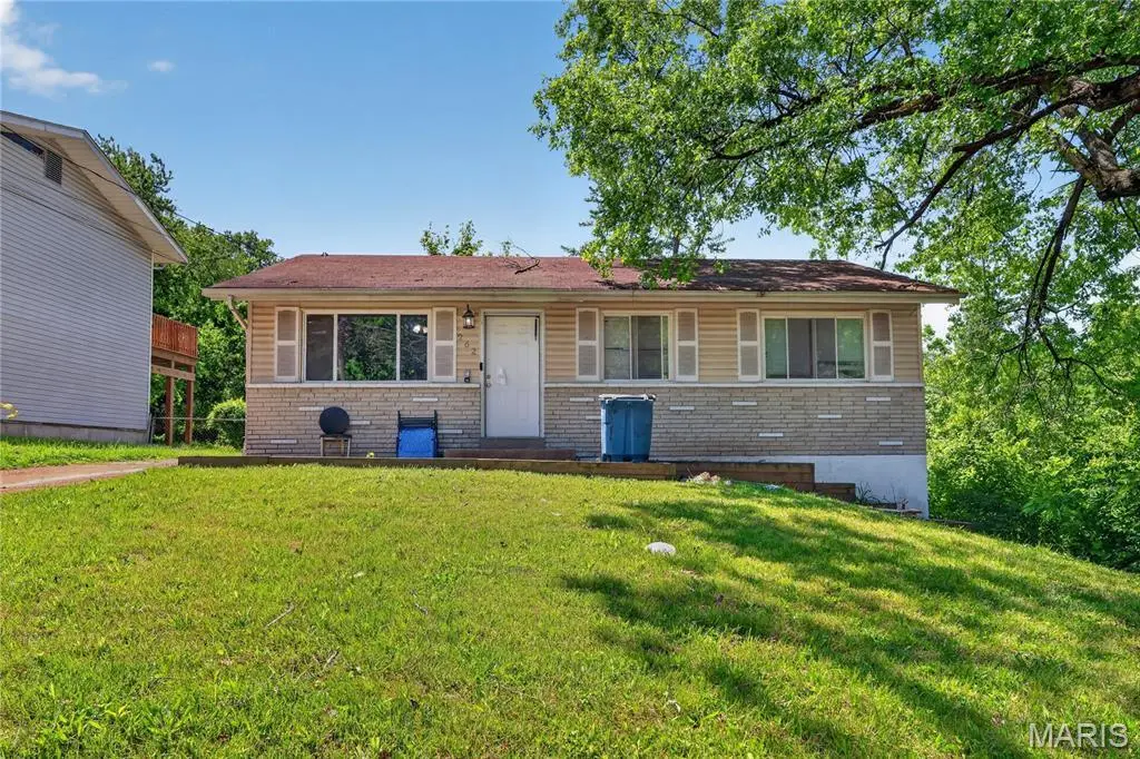 262 Coburg Dr