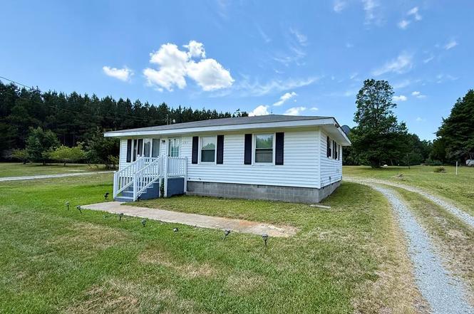 1010 Fish Rd