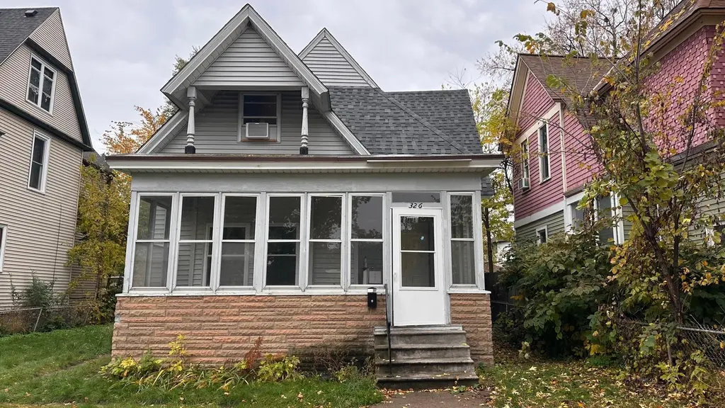 326 Fuller Ave