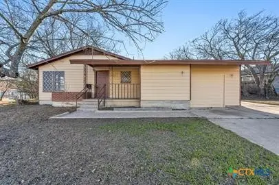 1402 Chico Ct