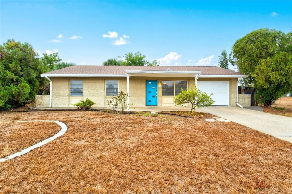 324 Granada Blvd