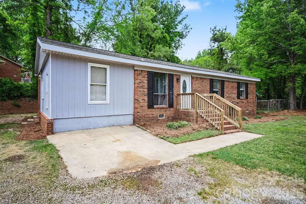1797 Drywood Cir