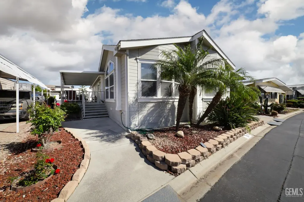 250 E Telegraph Rd #211