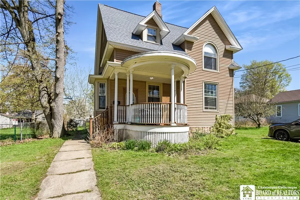 29 Beckman Ave