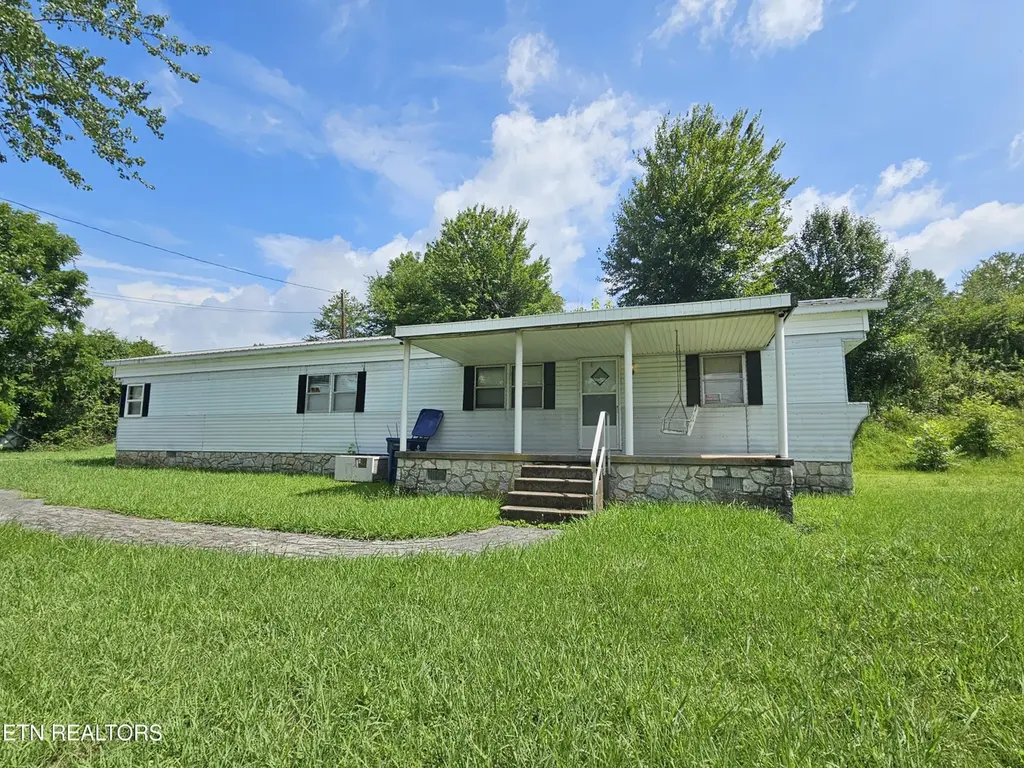 310 Barkley Dr