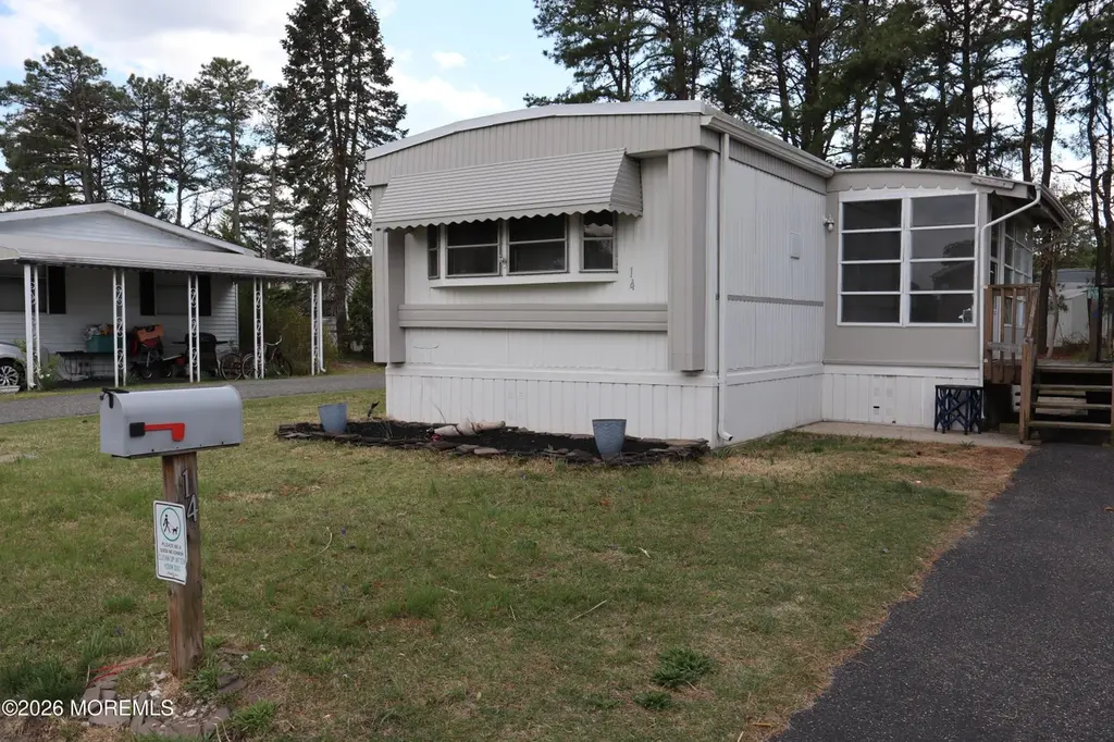 14 Kingfisher Way